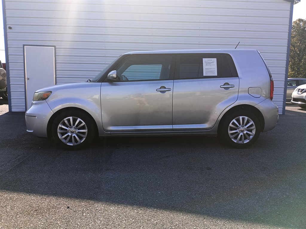 2009 Scion xB
