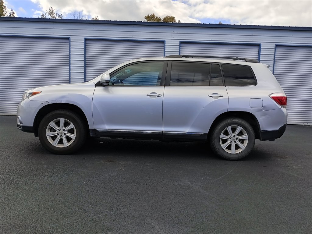2011 Toyota Highlander Base