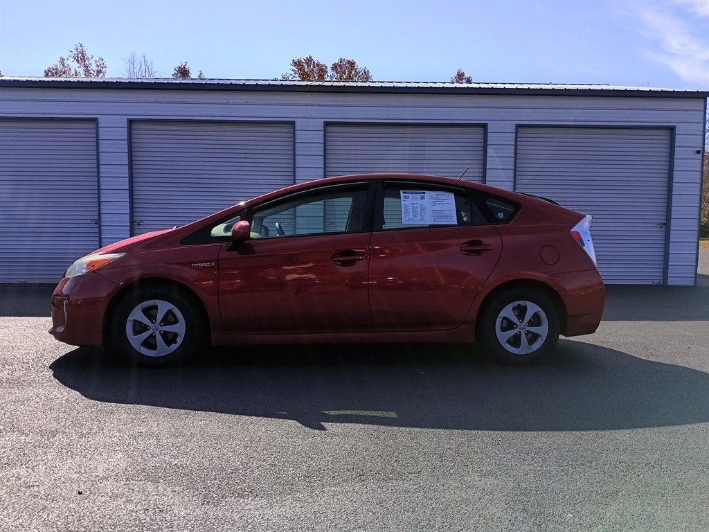 2015 Toyota Prius Three's photo
