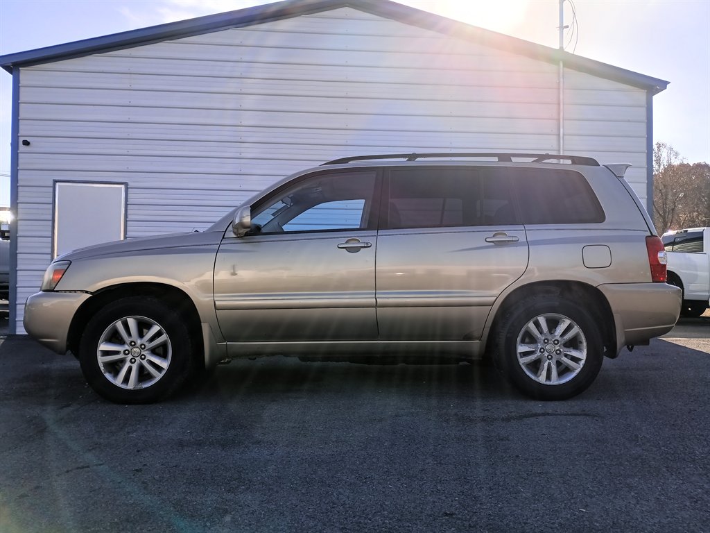 2006 Toyota Highlander Hybrid's photo