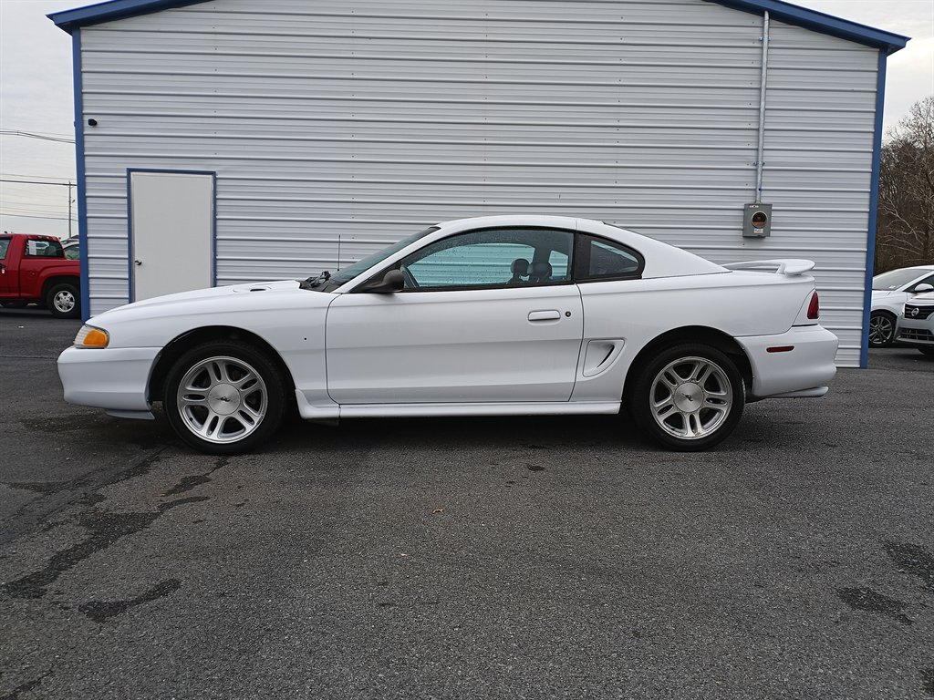 1998 Ford Mustang GT's photo