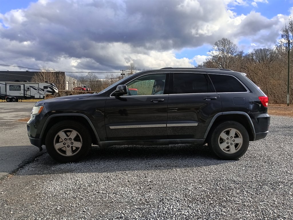2011 Jeep Grand Cherokee Laredo's photo
