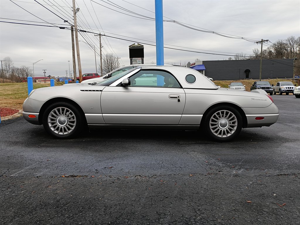 2004 Ford Thunderbird Deluxe's photo