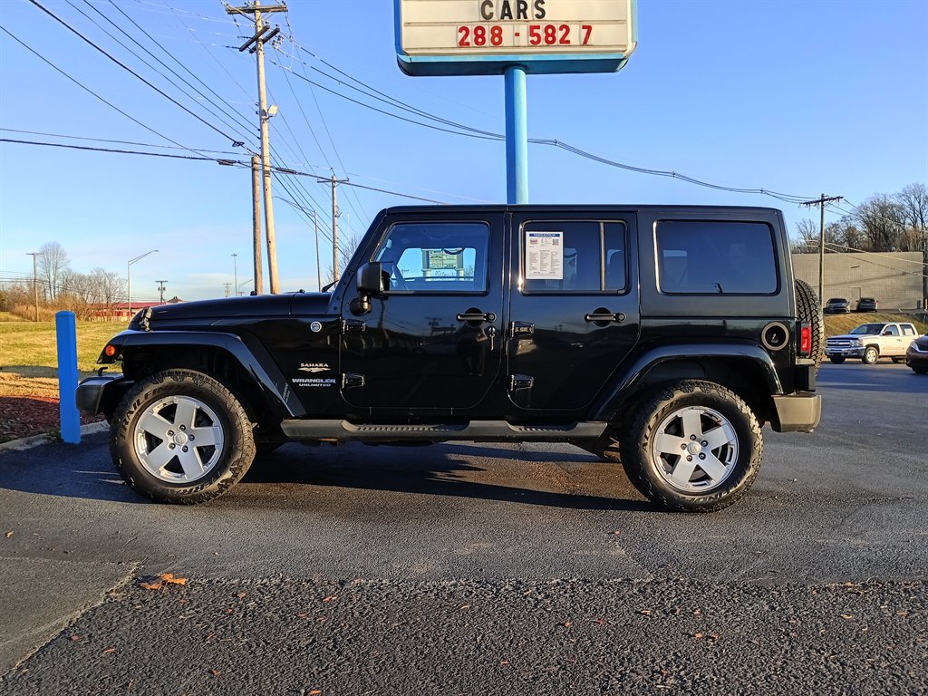 2012 Jeep Wrangler Unlimited Sahara's photo