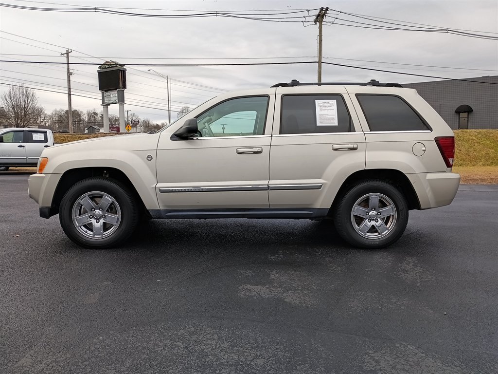 2007 Jeep Grand Cherokee Limited's photo
