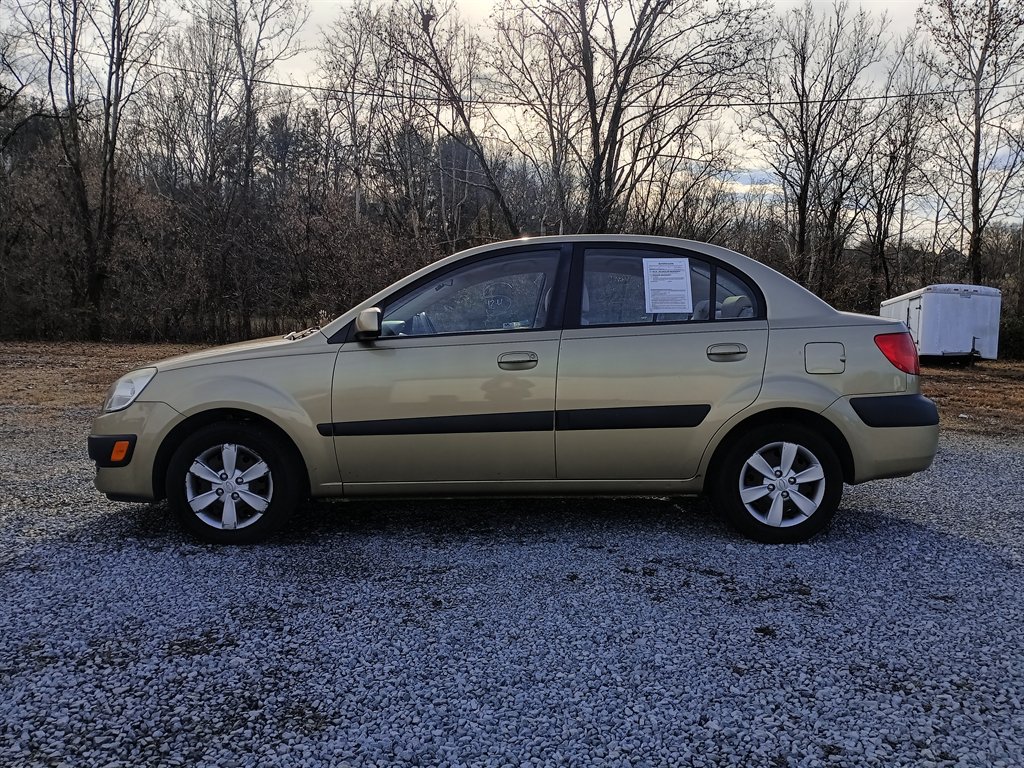 2009 Kia Rio LX's photo