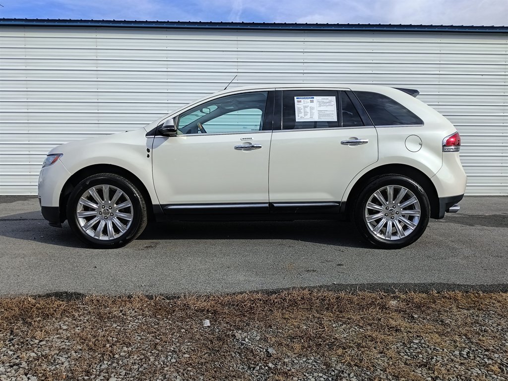 2013 Lincoln MKX Base's photo
