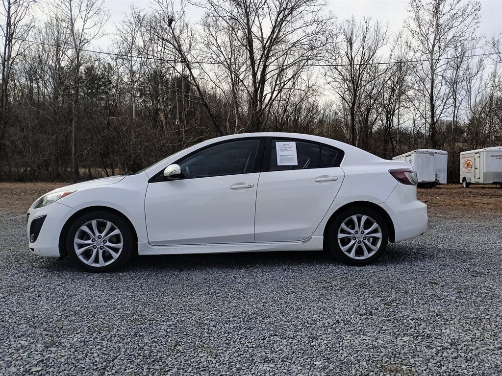 2010 Mazda MAZDA3's photo