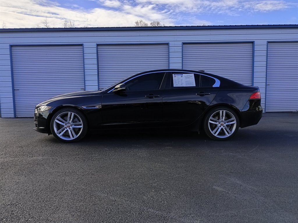 2017 Jaguar XE Premium