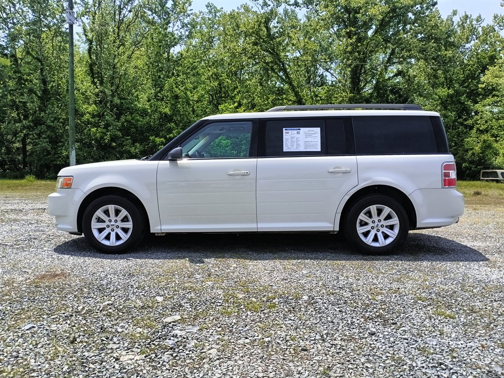 2010 Ford Flex SE
