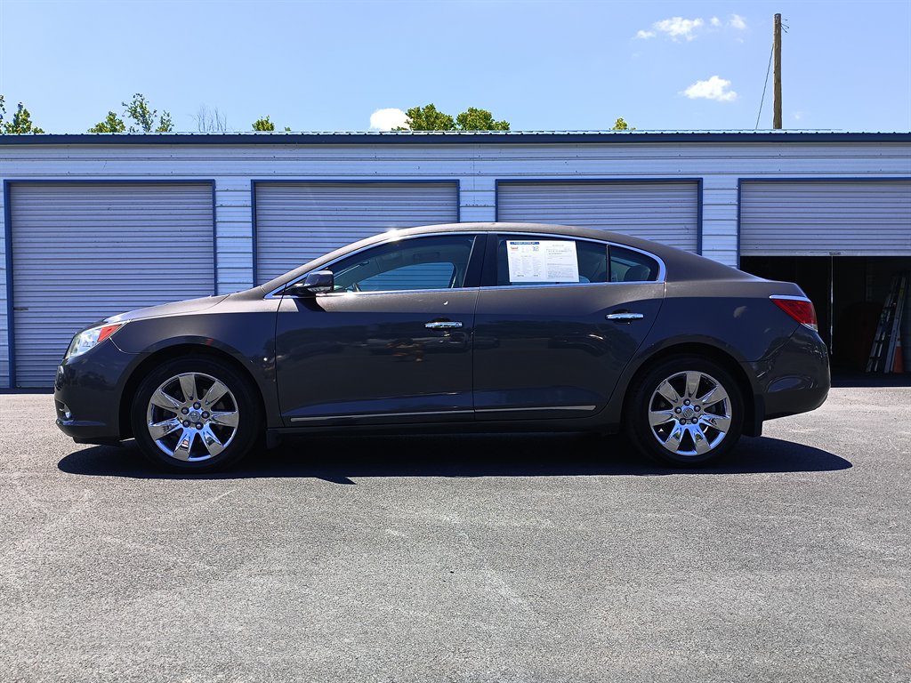 2013 Buick LaCrosse's photo