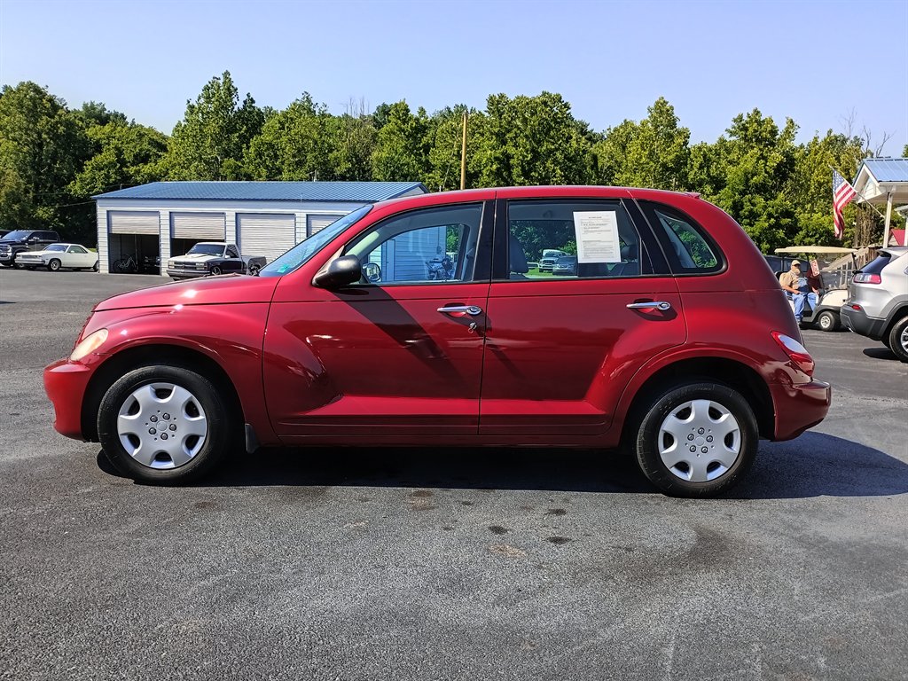 2009 Chrysler PT Cruiser Base's photo