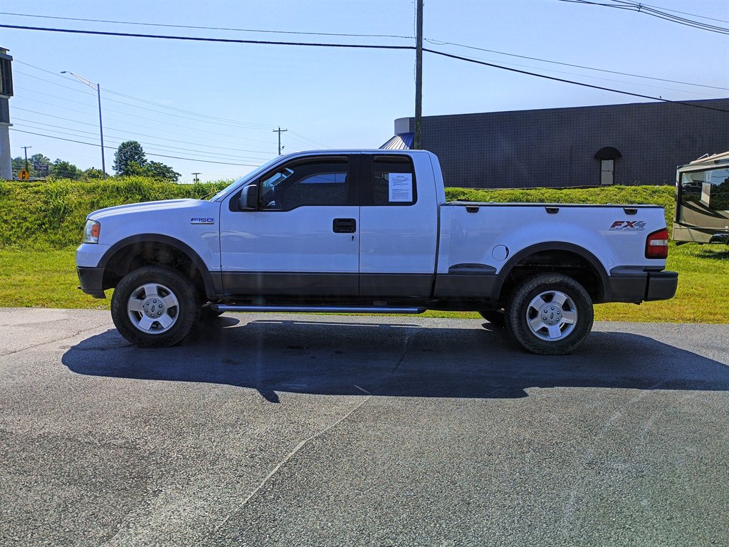 2004 Ford F-150 XLT 4x4 SuperCab 145-in Flareside's photo