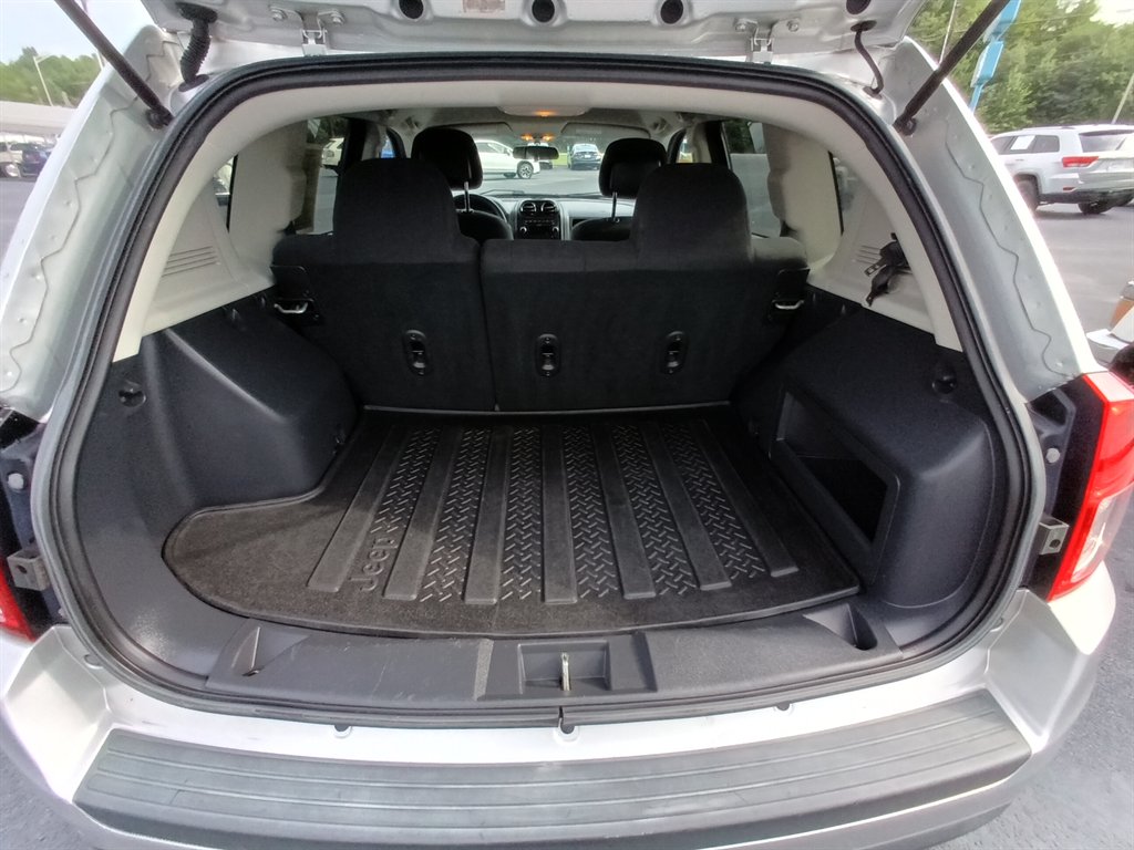 2011 Jeep Compass Base - Photo 11